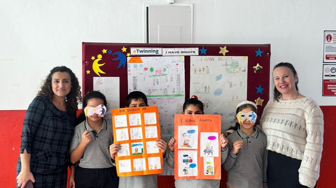 Okulumuzun İspanya dan Ceip Pineduero okuluyla birlikte başlattığı I Have Rights eTwinning projesi başlamıştır.