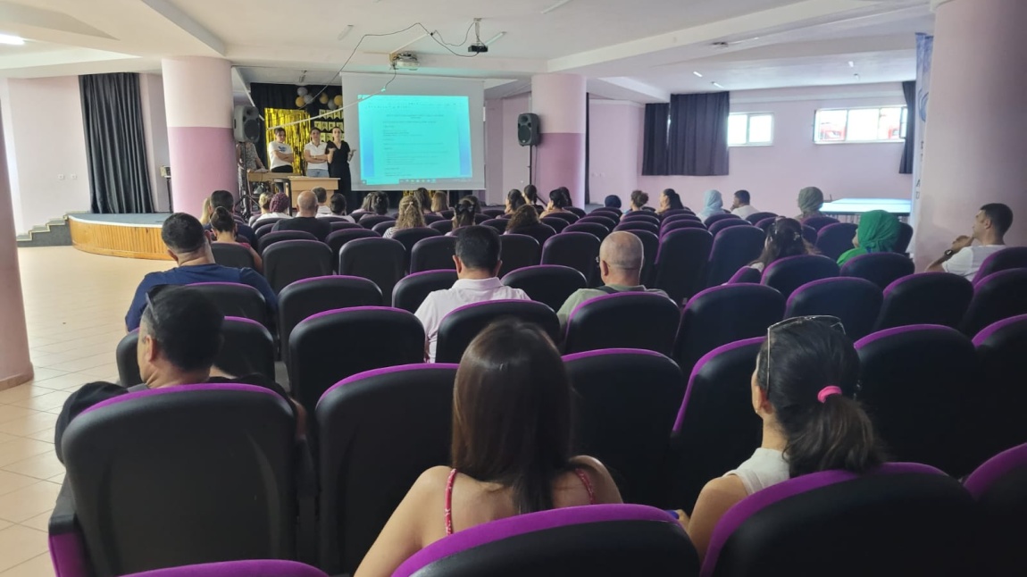 Sene Sonu Semineri